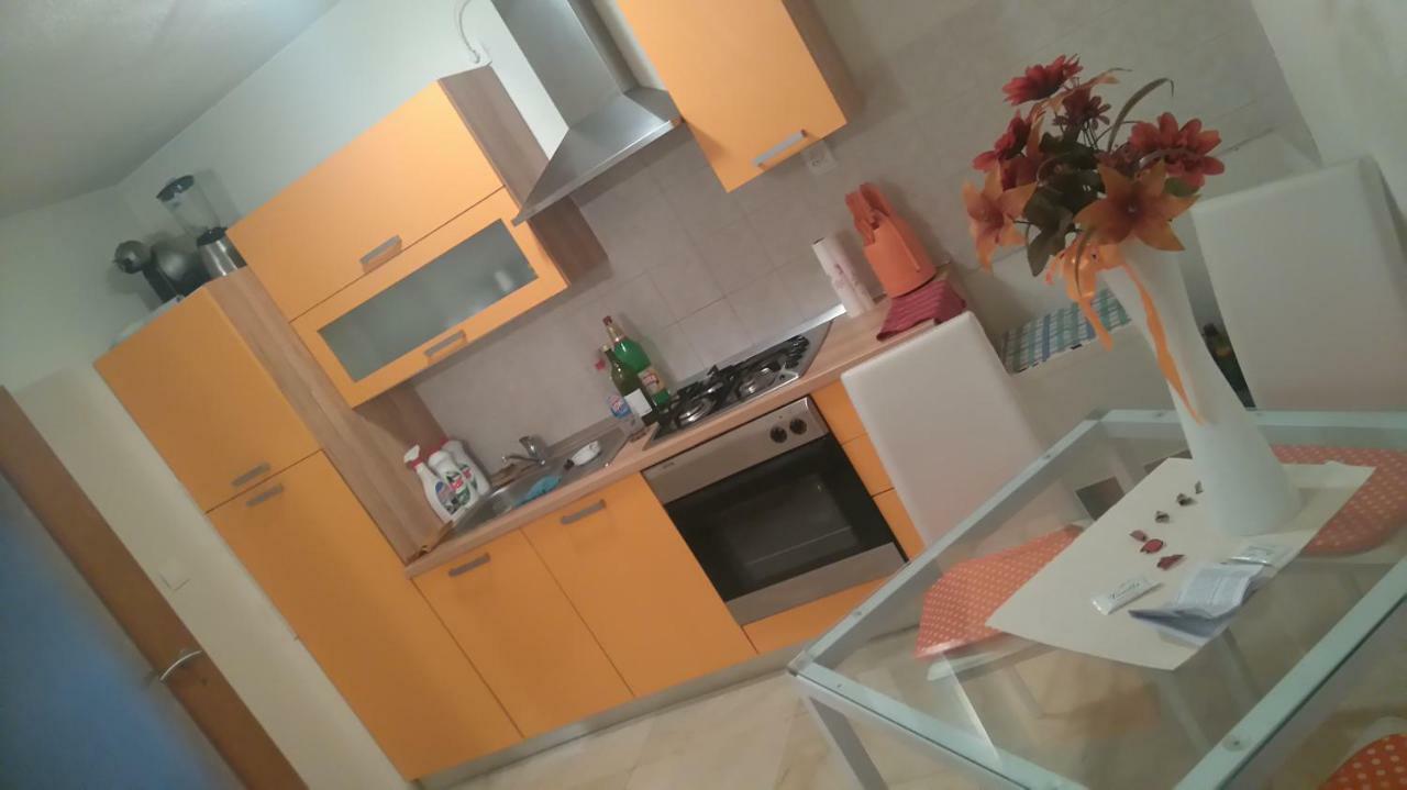Ivica Apartments Punat Exterior photo